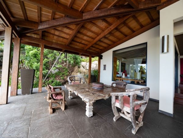 St. Barts Home 974701