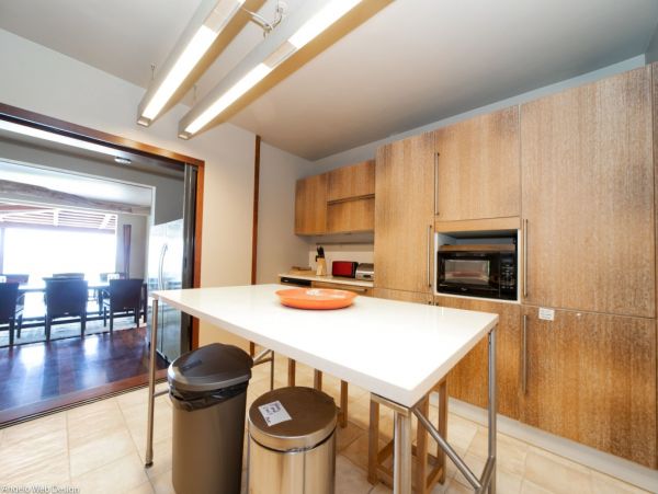 St. Barts Home 974701
