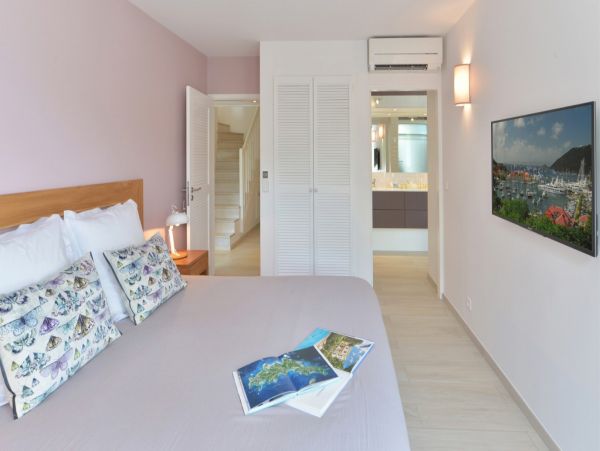 St. Barts Home 974705