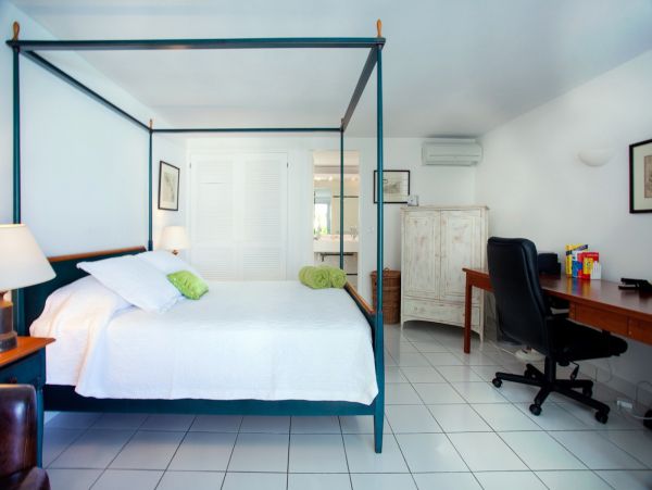 St. Barts Home 974706