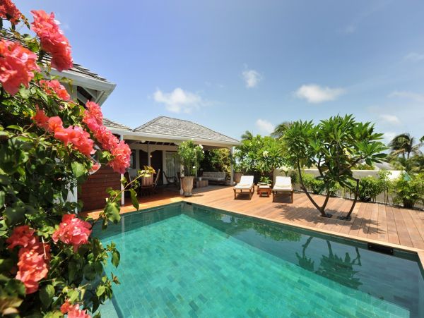 St. Barts Home 974711