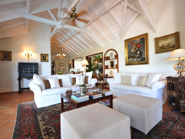 St. Barts Home 974711