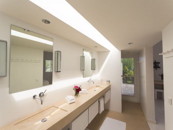 St. Barts Home 974715