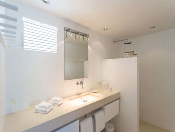St. Barts Home 974715