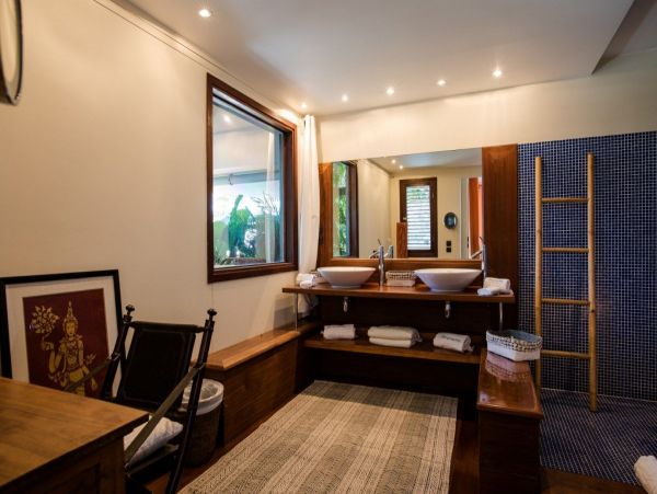 St. Barts Home 974724