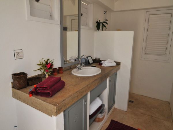 St. Barts Home 974725