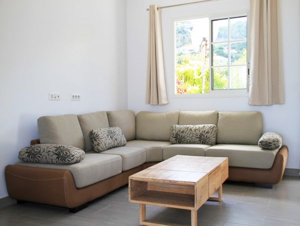 St. Barts Home 974728