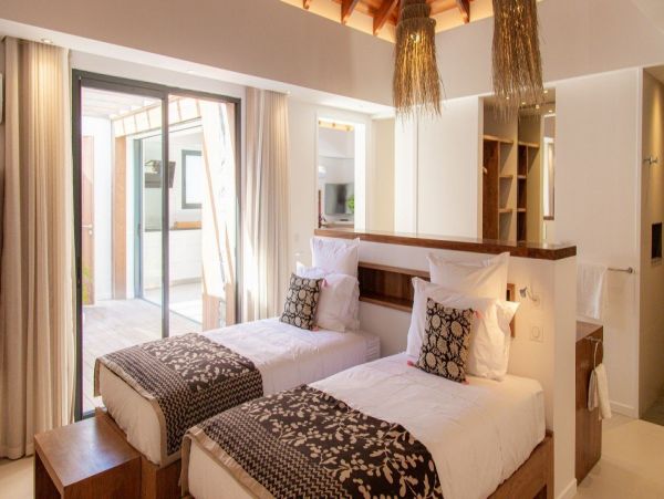 St. Barts Home 974731