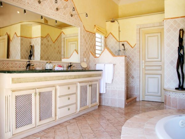 St. Barts Home 974736