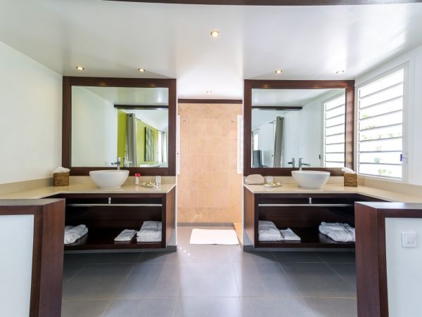 St. Barts Home 974738