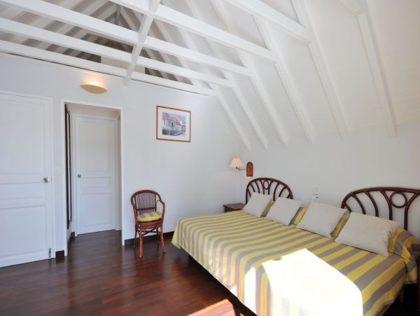 St. Barts Home 974747