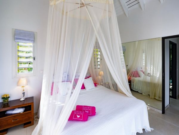 St. Barts Home 974750