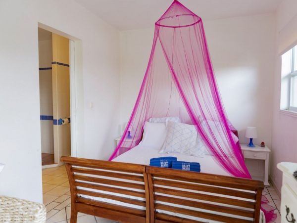 St. Barts Home 974750