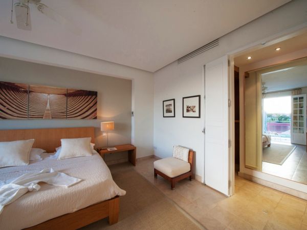 St. Barts Home 974755
