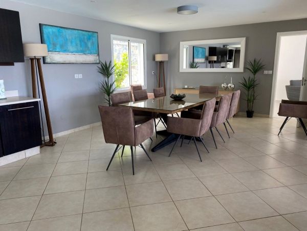 St. Barts Home 974757