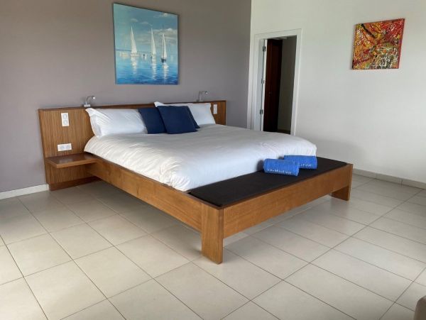 St. Barts Home 974757
