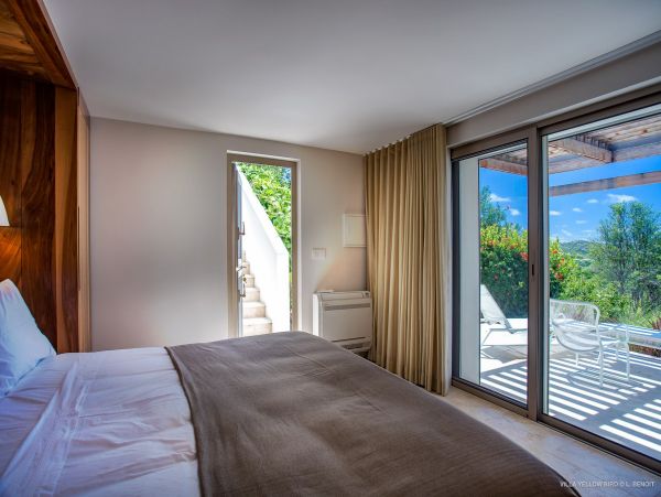 St. Barts Home 974760