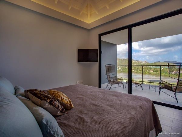St. Barts Home 974768