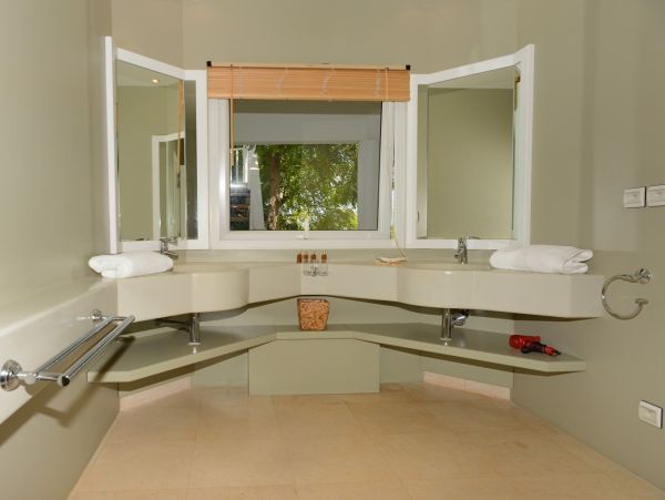 St. Barts Home 974776