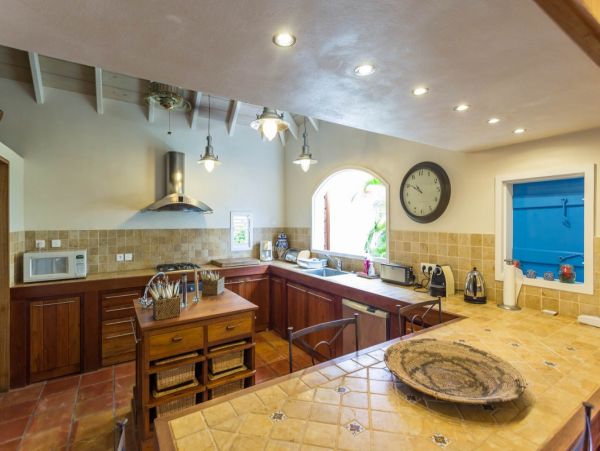 St. Barts Home 974777