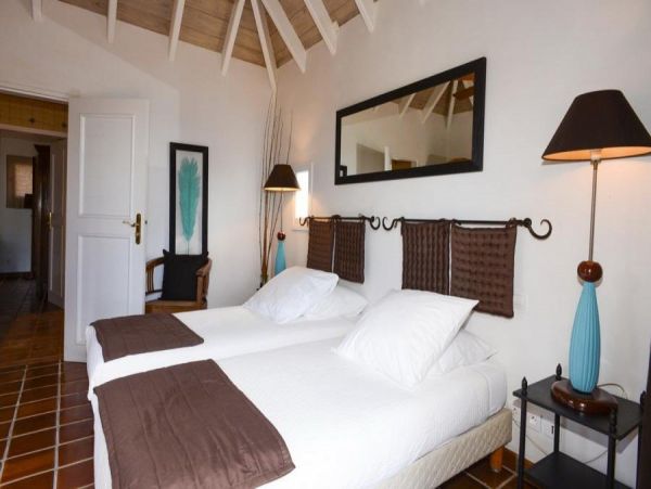 St. Barts Home 974777