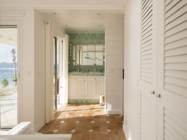 St. Barts Home 974779