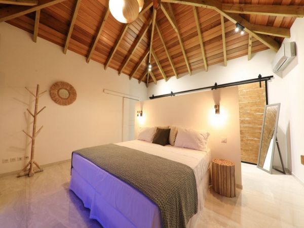 St. Barts Home 974780