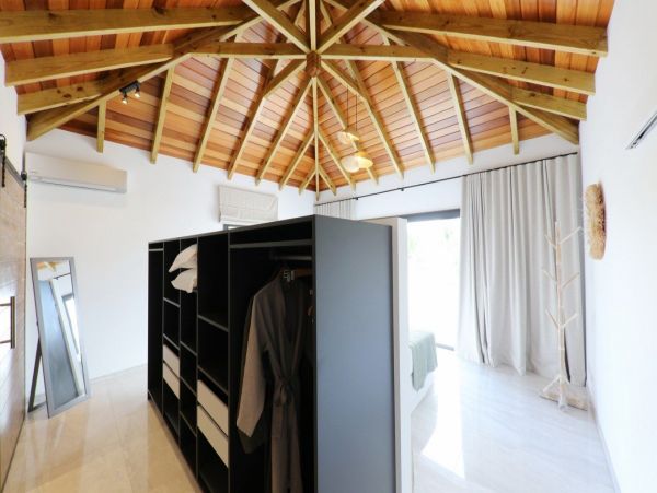 St. Barts Home 974780