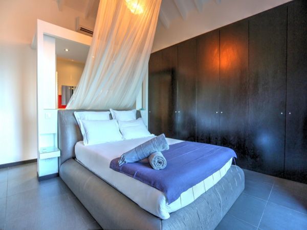 St. Barts Home 974784