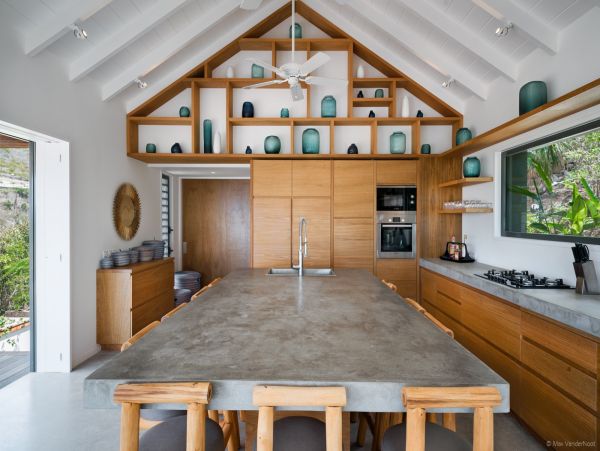 St. Barts Home 974785