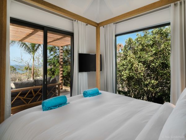 St. Barts Home 974785
