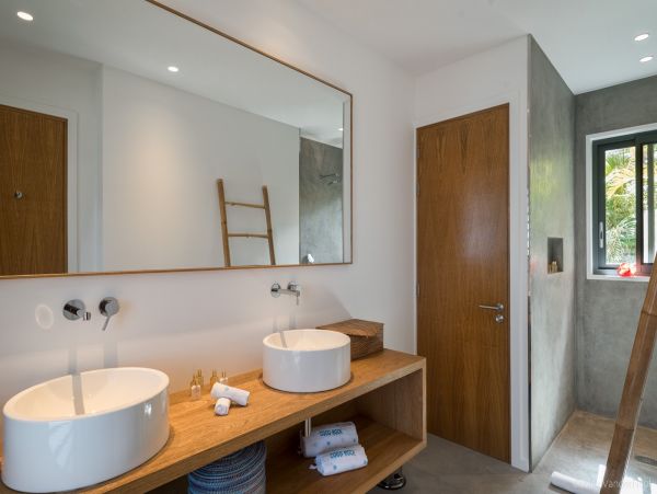 St. Barts Home 974785