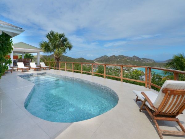 St. Barts Home 974787