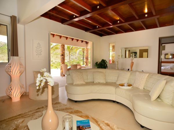 St. Barts Home 974788