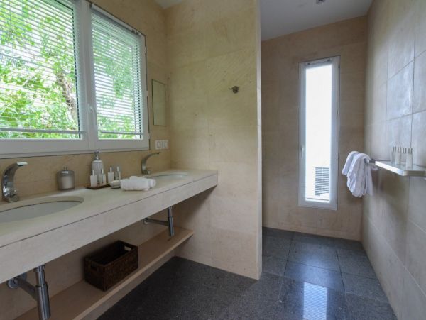 St. Barts Home 974796