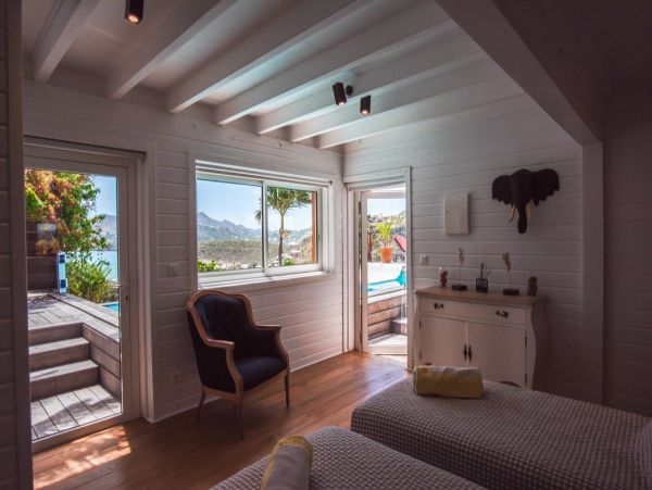 St. Barts Home 974798