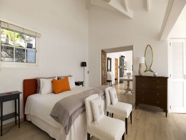 St. Barts Home 974800