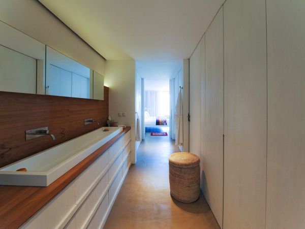 St. Barts Home 974801