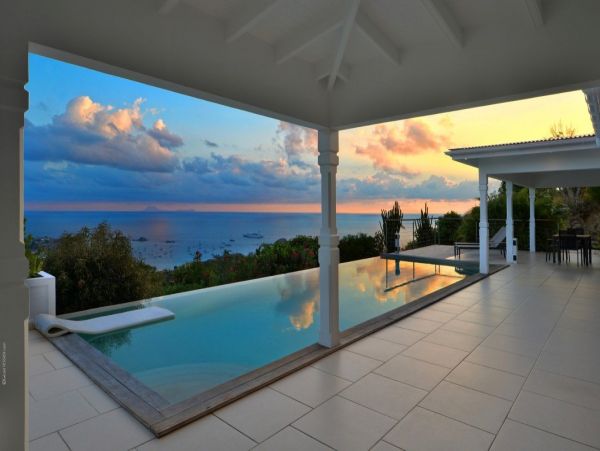 St. Barts Home 974802