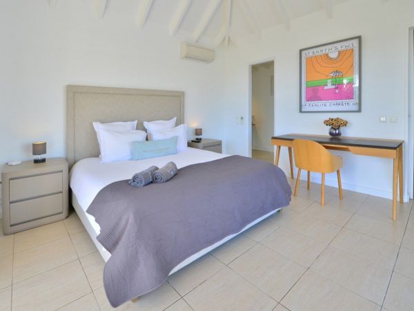St. Barts Home 974804