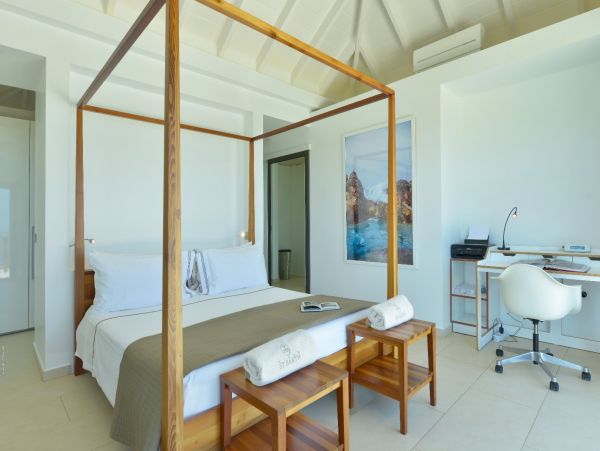St. Barts Home 974806