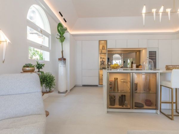 St. Barts Home 974809