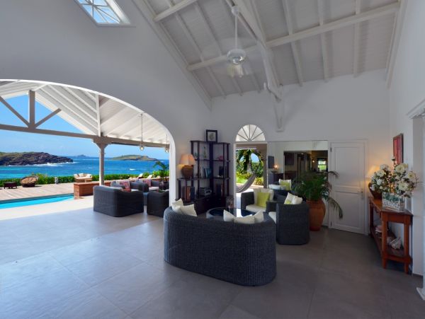 St. Barts Home 974821