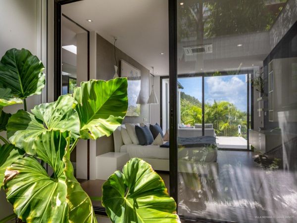 St. Barts Home 974824