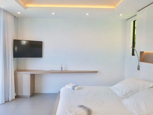 St. Barts Home 974827
