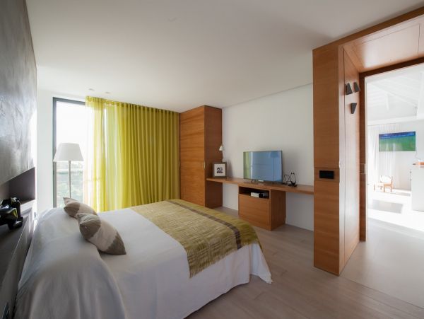 St. Barts Home 974833