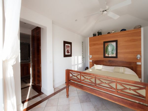 St. Barts Home 974833