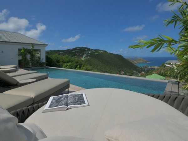St. Barts Home 974836