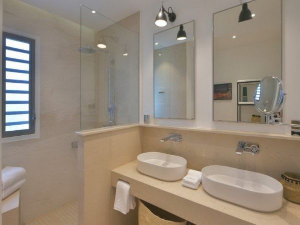 St. Barts Home 974836