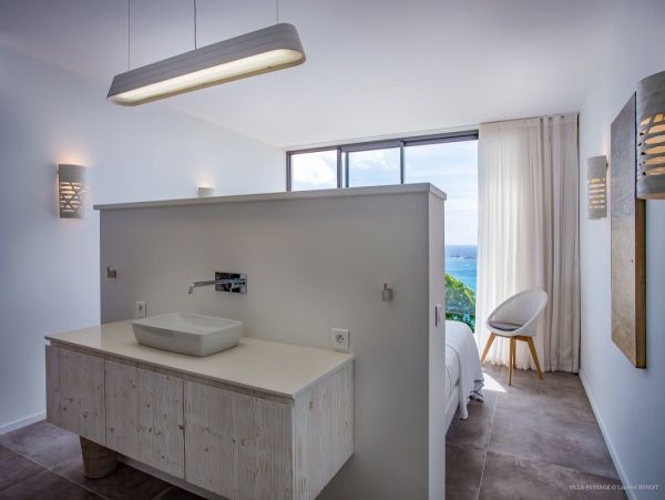 St. Barts Home 974837